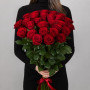 25 красных роз 100 см